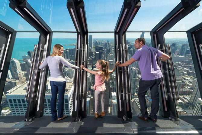 360 CHICAGO Observation Deck Admission - CloudBar, drinks, and the value of a pause