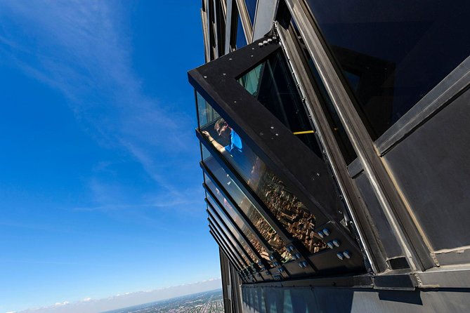 360 CHICAGO Observation Deck Admission - Getting there and handling the entrance