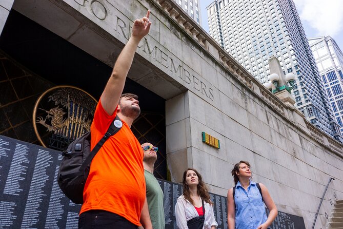 Architecture & History Guided Tour along the Chicago Riverwalk - Why Chicago’s Riverwalk makes a smart starting point