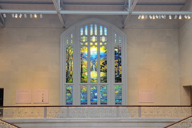Art Institute of Chicago Private Expert Guided Tour - A private pace, not a private museum
