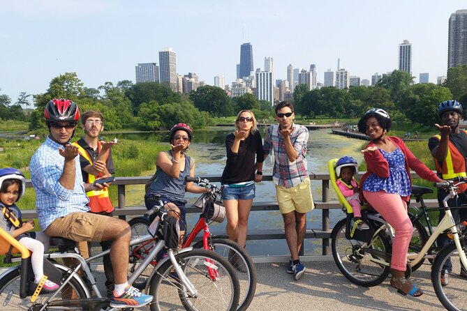 Bike Tour of Chicago's Lakefront Neighborhoods - The Lakefront Trail: Chicago’s best cycling corridor