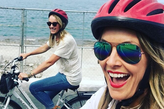 Bike Tour of Chicago's Lakefront Neighborhoods - Lincoln Park and the northern lakefront