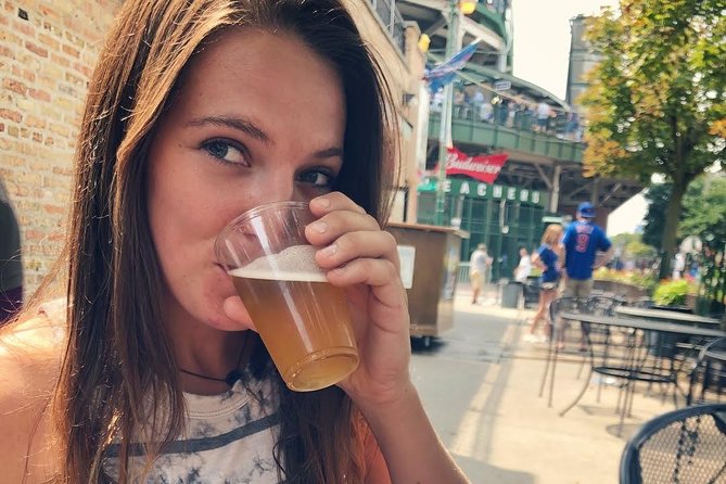 Bikes, Bites & Views: Chicago's Signature Dishes Bike Tour-Adults - Choosing the day route through Lincoln Park and Wrigleyville
