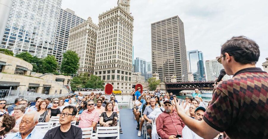 Chicago: 1.5-Hour Lake and River Architecture Cruise - Modern towers along the return route
