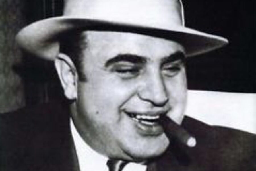 Chicago: 3-Hour Private Speakeasy Cocktail VIP Tour - Cocktails inspired by Chicago’s outlaw years