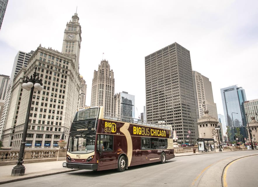 Chicago: 360 CHICAGO & Hop-on Hop-off Bus Tour (Save 20%) - Willis Tower, the Riverwalk, and Museum Campus