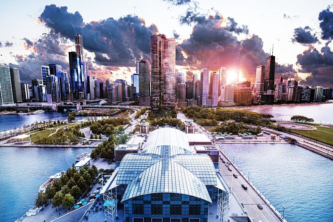 Chicago 4-Hour Sightseeing Transfer by Luxury SUV - Key points to know before booking