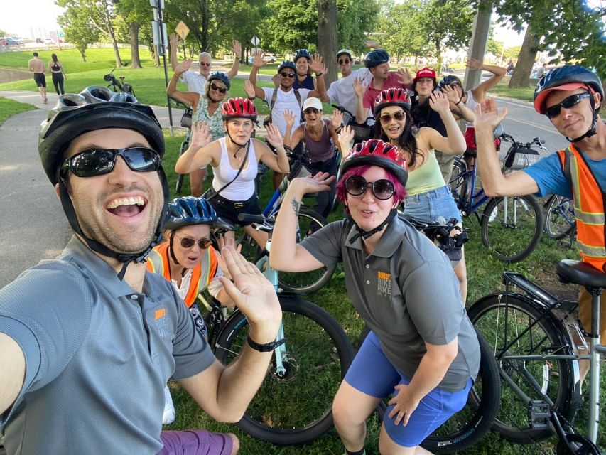 Chicago: Bikes, Bites, and Views Biking Tour - Adults - Should You Book the Chicago Bikes, Bites, and Views Tour?