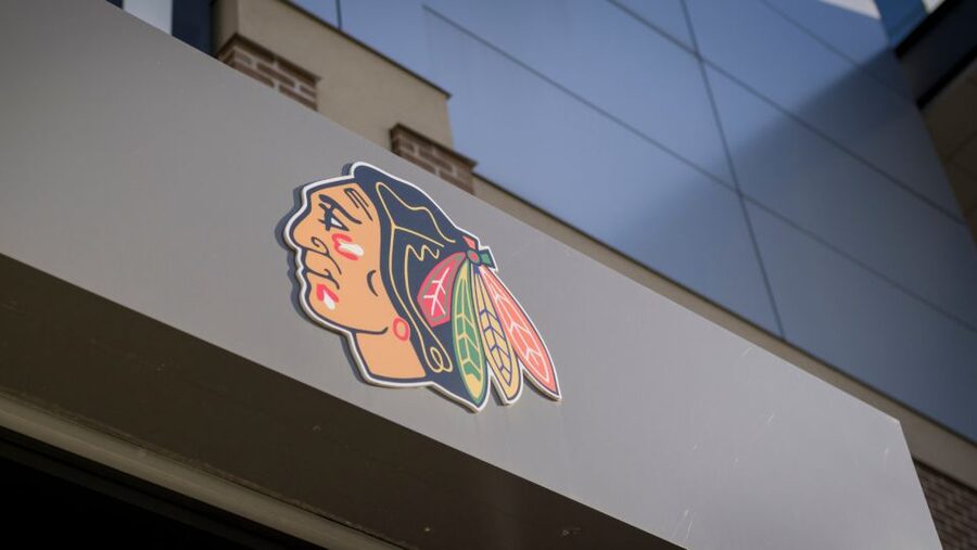 Chicago: Chicago Blackhawks NHL Game Ticket at United Center - Three hours of live NHL action