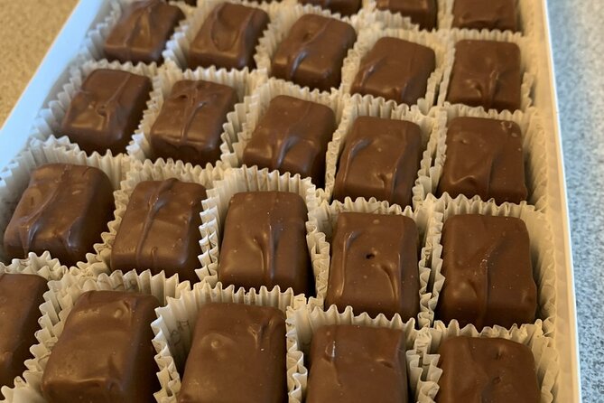 Chicago Chocolate Tour - Beginning near State Street and East Madison