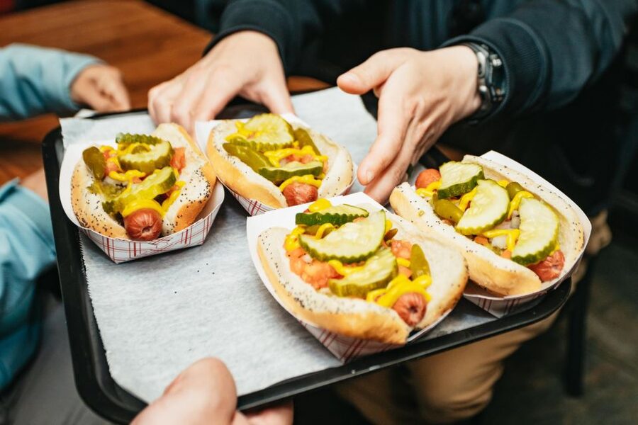 Chicago: Classic Food & Walking Tour with Free Bike or Kayak - What this Chicago food tour is really like