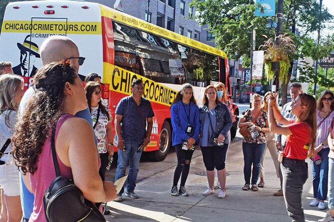 Chicago Crime and Mob Bus Tour - How much time do you spend off the bus?