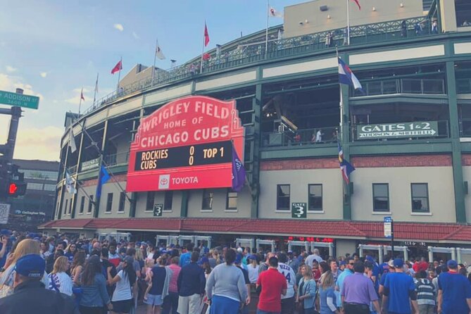 Chicago Cubs Baseball Game Ticket at Wrigley Field - Should you book the Cubs game at Wrigley Field?