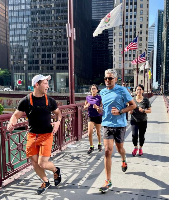 Chicago: Downtown Highlights Running Tour - Key points at a glance