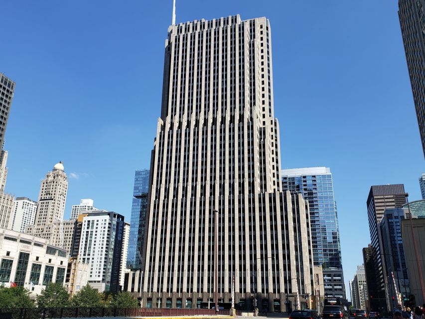 Chicago: Evolution of the Skyscraper Walking Tour - Chicago’s river beginnings and the need to rebuild
