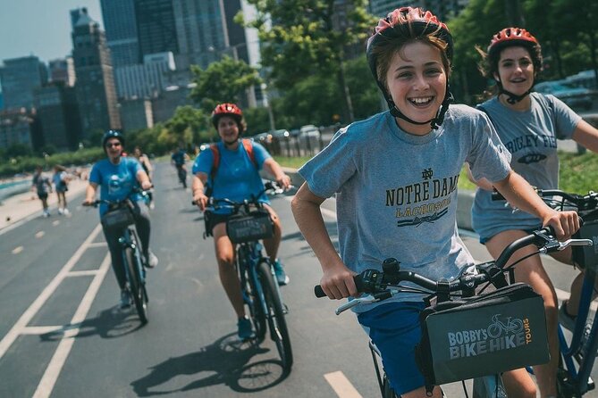 Chicago Family Food and Bike Tour with Top Attractions - Lakefront Trail and Chicago’s open edge