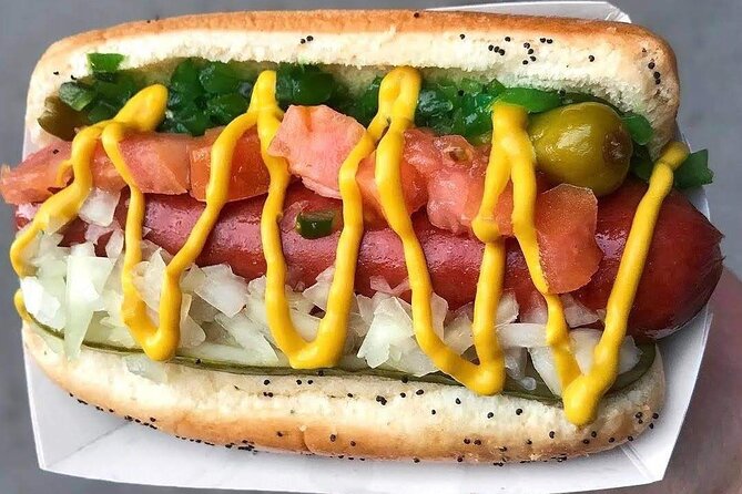 Chicago Favorites Ultimate Food and Walking Tour - Italian Beef at Exchequer and Other Local Stops