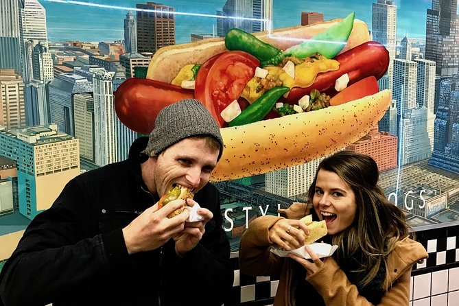 Chicago Favorites Ultimate Food and Walking Tour - The Chicago Hot Dog at Relish