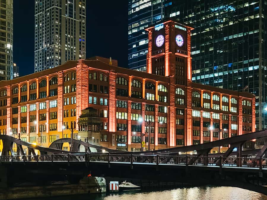 Chicago: Fireworks Cruise with Lake or River Viewing Options - Meeting points and boarding advice