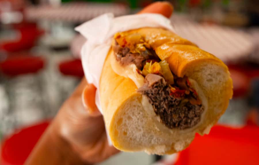 Chicago: Food, History and Architecture Tour - Pace, weather, and group size