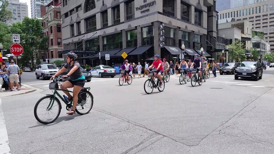 Chicago: Full-Day or Half-Day Bike Rental - Southbound Route: Millennium Park and Cloud Gate