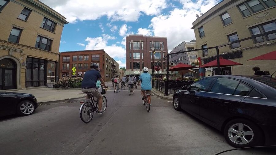 Chicago: Full-Day or Half-Day Bike Rental - Grant Park and Buckingham Fountain