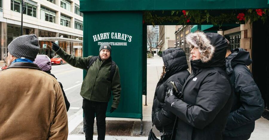 Chicago: Gangsters and Food Tasting Walking Tour - Why food makes the gangster stories work