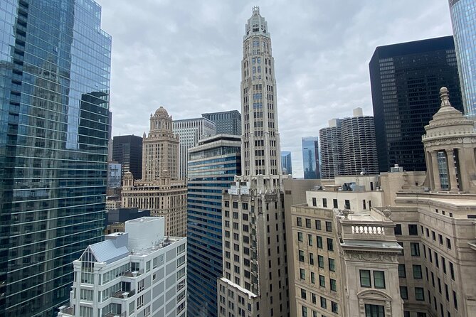 Chicago Gangsters and Movies Tour - Stop five: The Art Institute and Chicago’s cultural mile