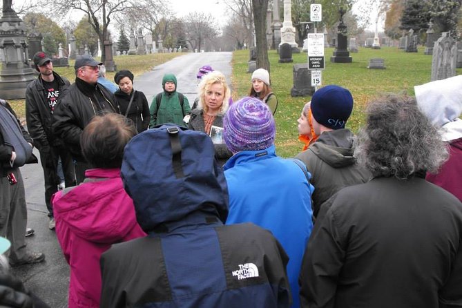 Chicago Hauntings Original Ghost Bus Tour - The Devil Baby at Jane Addams Hull-House