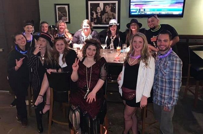Chicago Haunts and Hooligans Tour - What the guide adds to the experience