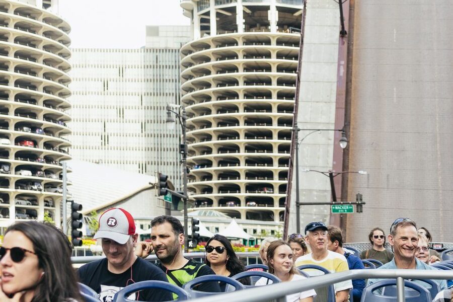 Chicago: Hop-on Hop-off Sightseeing Tour by Open-top Bus - Navy Pier and the Chicago lakefront