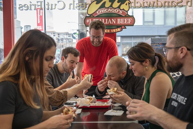Chicago in a Day: Food and Architecture Private Walking Tour - The guides make the difference