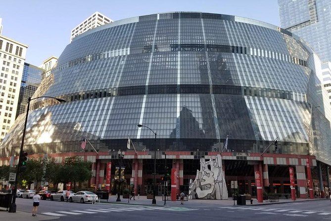 Chicago Loop Walking Tour - The walk’s pace, weather, and physical demands
