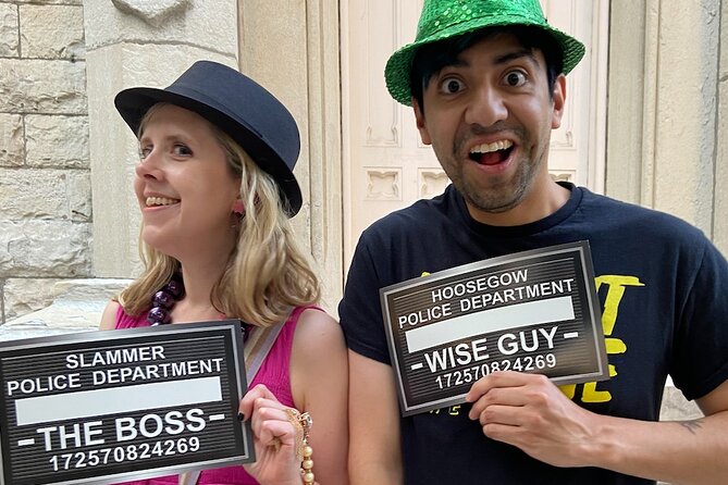 Chicago Murder Mystery Tour - A Murder Case Begins Near Chicago’s Water Tower