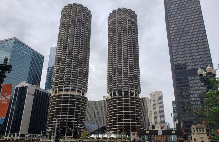 Chicago: Must See Chicago 90 minute Walking Tour - Starting at the Chicago Architecture Center