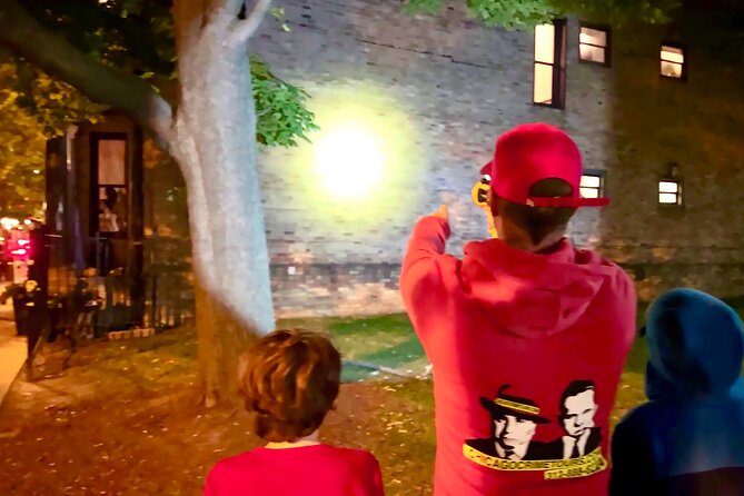 Chicago Night Crimes Tour by Bus - Harry Caray’s and Nitti’s Vault