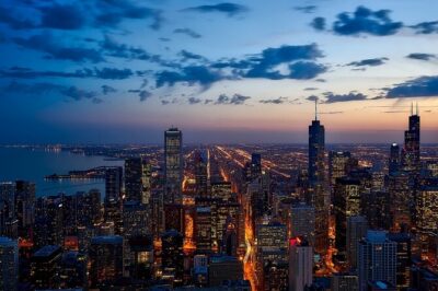 Chicago Night Driving Tour with Skydeck and River Cruise