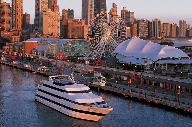 Chicago Premier Dinner Cruise on Lake Michigan - What the Chicago Premier Dinner Cruise is really like