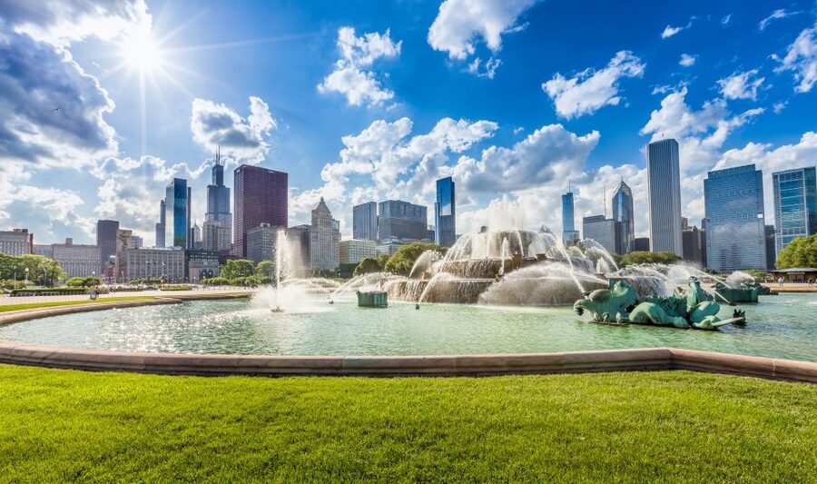 Chicago Premium Driving Tour with River Boat Cruise - Four Hours Requires Sensible Expectations