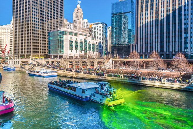 Chicago Premium Driving Tour with River Boat Cruise and Sky Deck - Adler Planetarium offers the classic skyline photograph