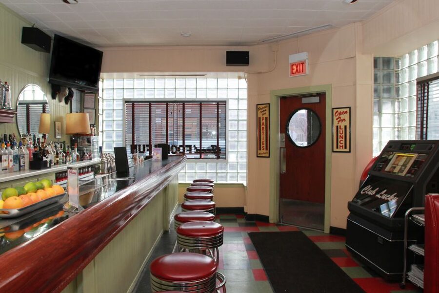 Chicago: Prohibition Speakeasies Bus Tour or Walking Tour - Weather, group size, and practical comfort
