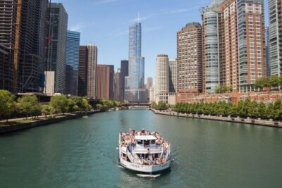 1.5-Hour Guided Architecture Cruise