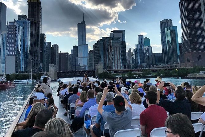 Chicago River 90-Minute Architecture Boat Tour - Key points to know before boarding
