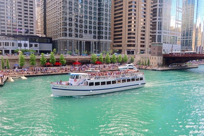 Chicago River 90-Minute Architecture Boat Tour - Why a river cruise explains Chicago better than a sidewalk walk