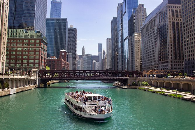 Chicago River 90-Minute Architecture Tour - Merchandise Mart and Chicago’s commercial scale