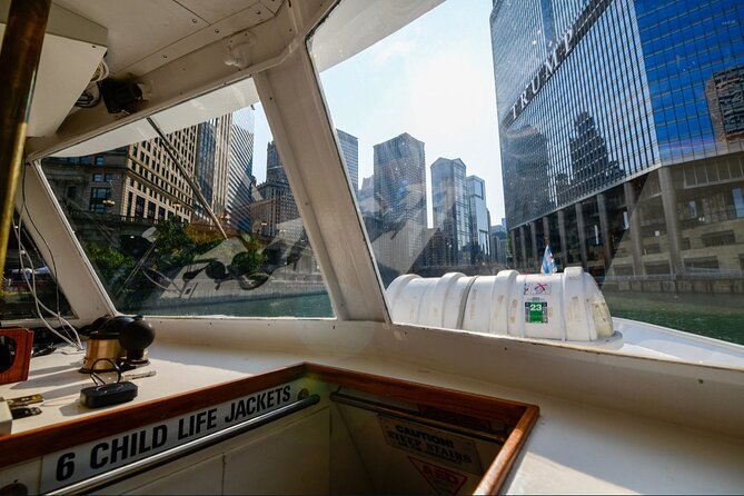 Chicago River Architecture Tour Aboard a Historic Yacht - The Wrigley Building from the water