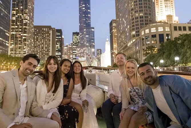 Chicago River Cocktail Cruise - Why the Chicago River is the right place to see the city