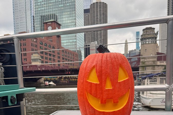 Chicago River Guided Ghost Tour - The birthplace of the Great Chicago Fire