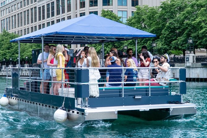 Chicago River Guided Ghost Tour - The Great Lakes maritime disaster