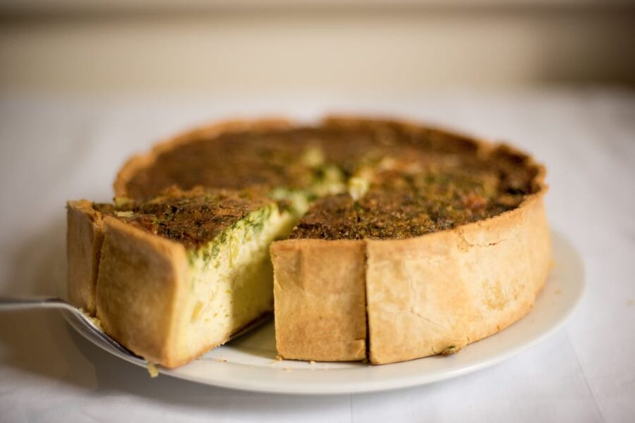 Chicago: River North Walking Food Tour - The walking and neighborhood portion